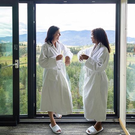 Sparkling Hill Resort And Spa - Adults-Only Resort Vernon Kültér fotó