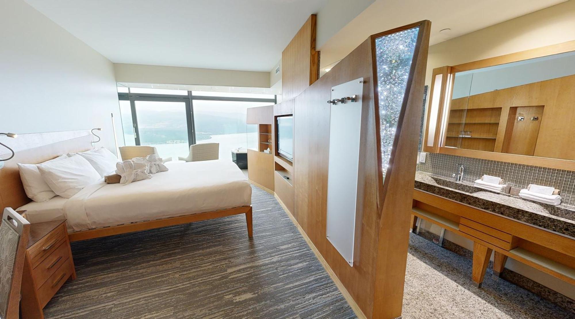 Sparkling Hill Resort And Spa - Adults-Only Resort Vernon Kültér fotó